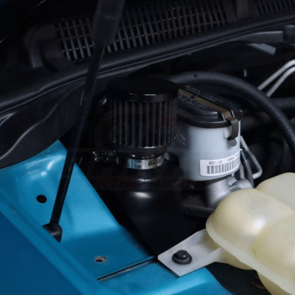 ANTZ-xr6cc1 $299.9 Catch Can Street Kit (Rubber Hose) Suits Ford BA BF FG FGX $299.9 Cleaner combustion Prevent oil contamination in intercooler piping. Prevent oil from coating intake and turbo charger Washable air filter. -- Having a catch can is incredibly important for longevity in turbo charged vehicles and performance, preventing oil vapours from entering your intake and lowering the octane of fuel, our catch can are designed to work helping prevent blow by, this is when with boosted motors, oil pass