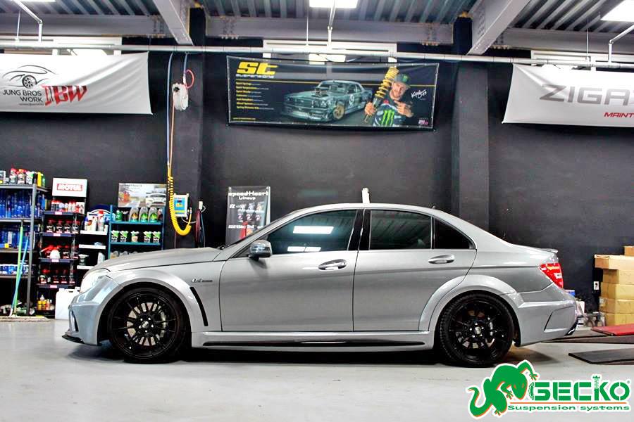 GECKO RACING COILOVER FOR 10~18 MERCEDES BENZ C-CLASS 4MATIC W204