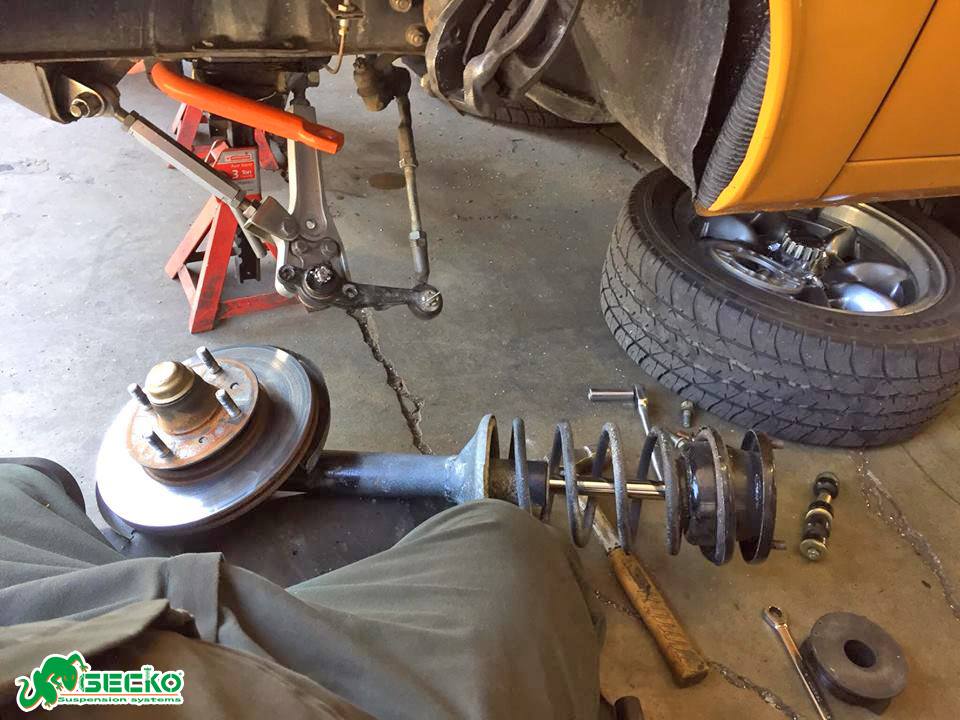 GECKO RACING COILOVER FOR 67~73 NISSAN BLUEBIRD / DATSUN 510 / 706